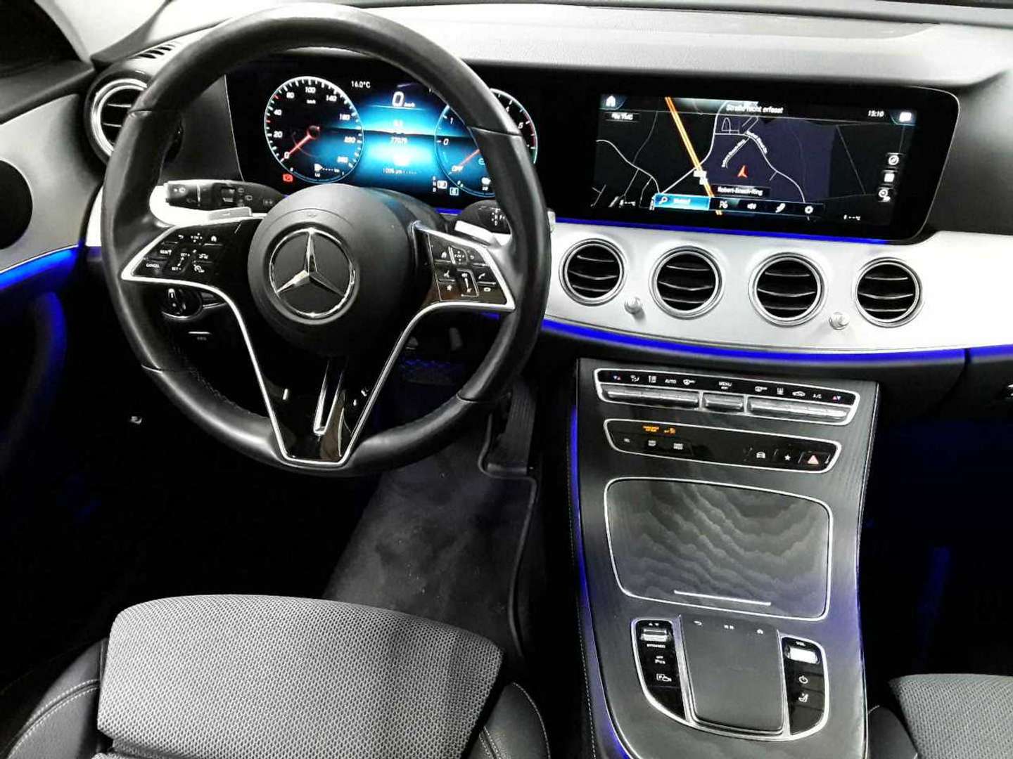 Mercedes Classe E 300 Avantgarde - 2022 - Joinsteer - #4