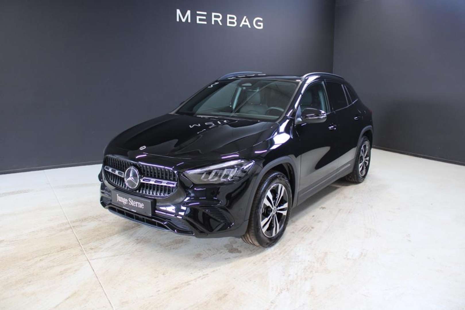 Mercedes GLA 200 Night Edition - 2024 - Joinsteer - #1
