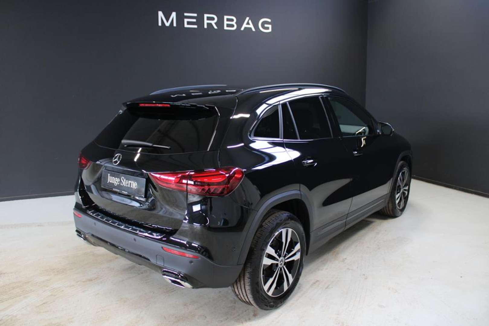 Mercedes GLA 200 Night Edition - 2024 - Joinsteer - #3