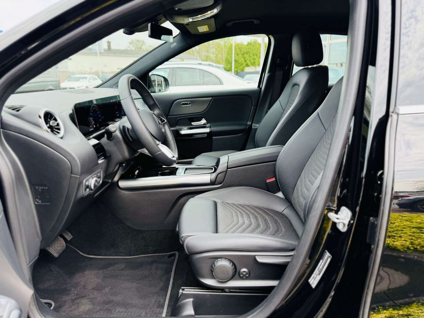 Mercedes GLA 200 Advanced - 2024 - Joinsteer - #8