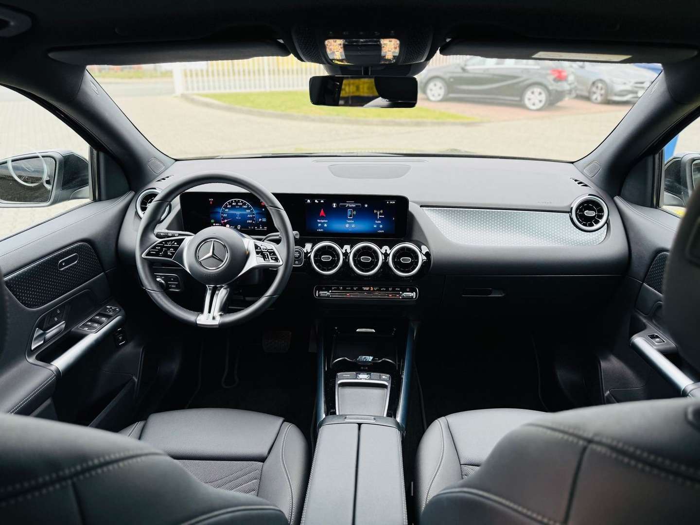 Mercedes GLA 200 Advanced - 2024 - Joinsteer - #10