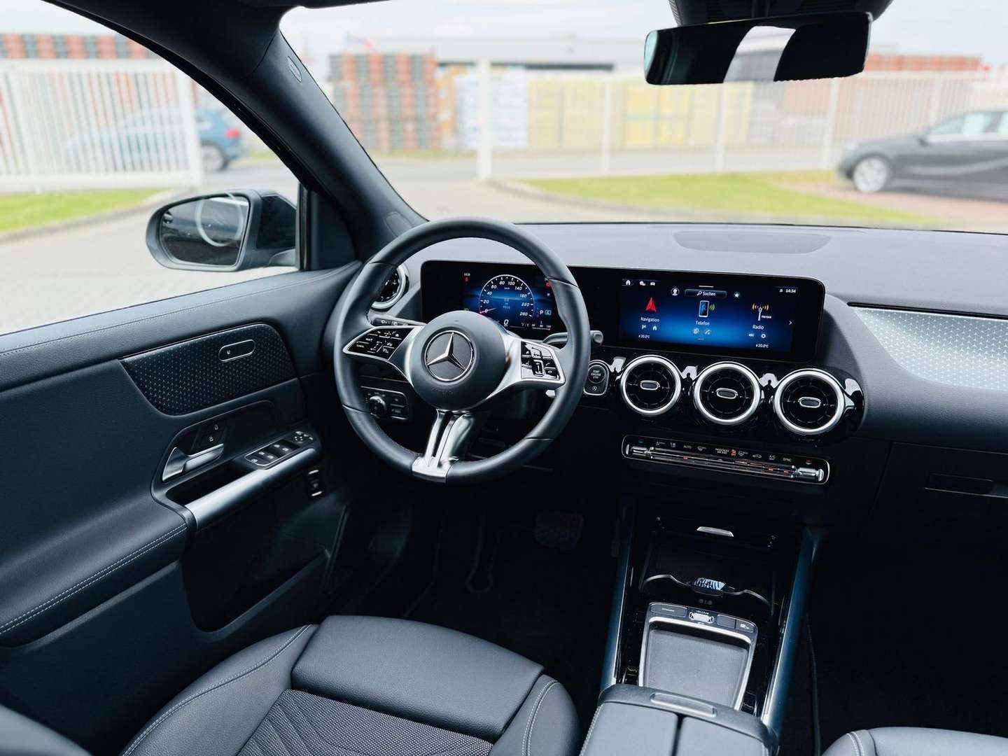 Mercedes GLA 200 Advanced - 2024 - Joinsteer - #11