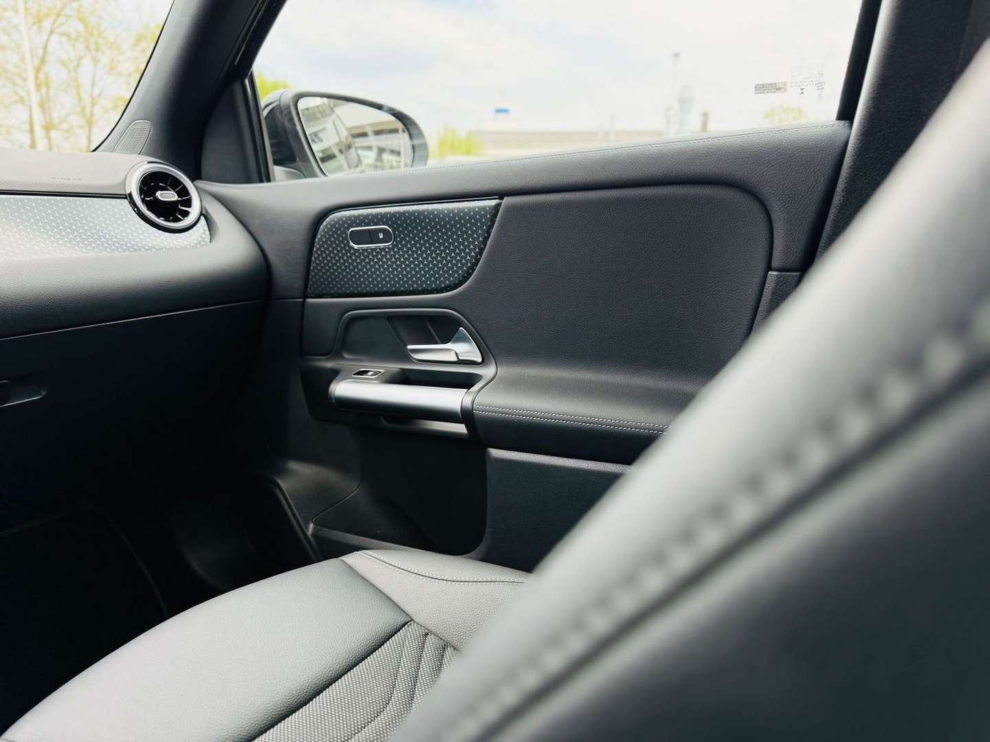 Mercedes GLA 200 Advanced - 2024 - Joinsteer - #13