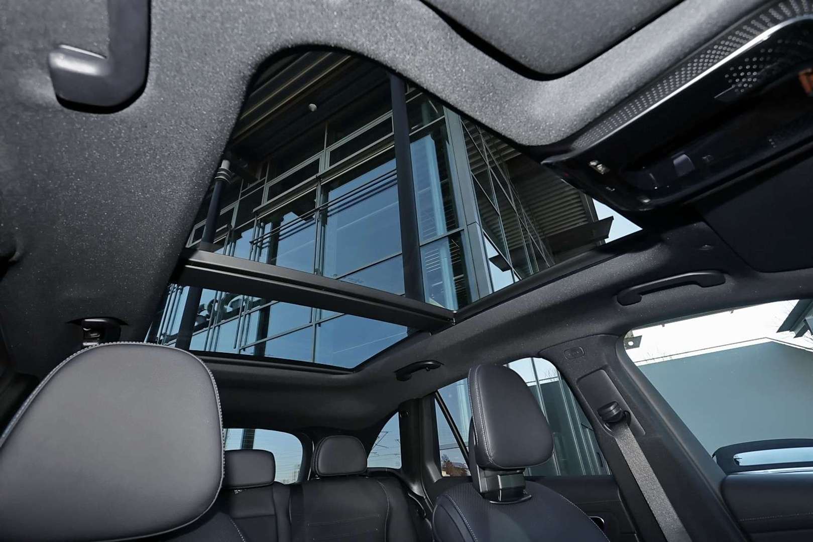 Mercedes GLC 300 - 2025 - Joinsteer - #7