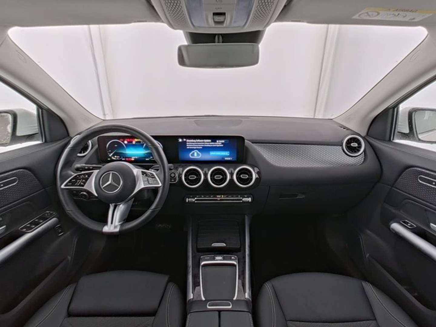 Mercedes GLA 200 Progressive - 2024 - Joinsteer - #6