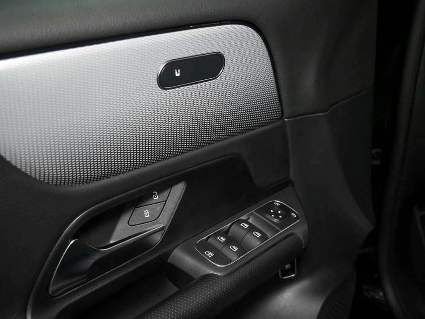 Mercedes GLB 200 - 2023 - Joinsteer - #11