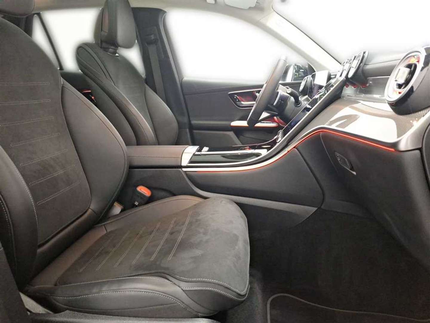 Mercedes GLC 300 Premium Plus - 2024 - Joinsteer - #18