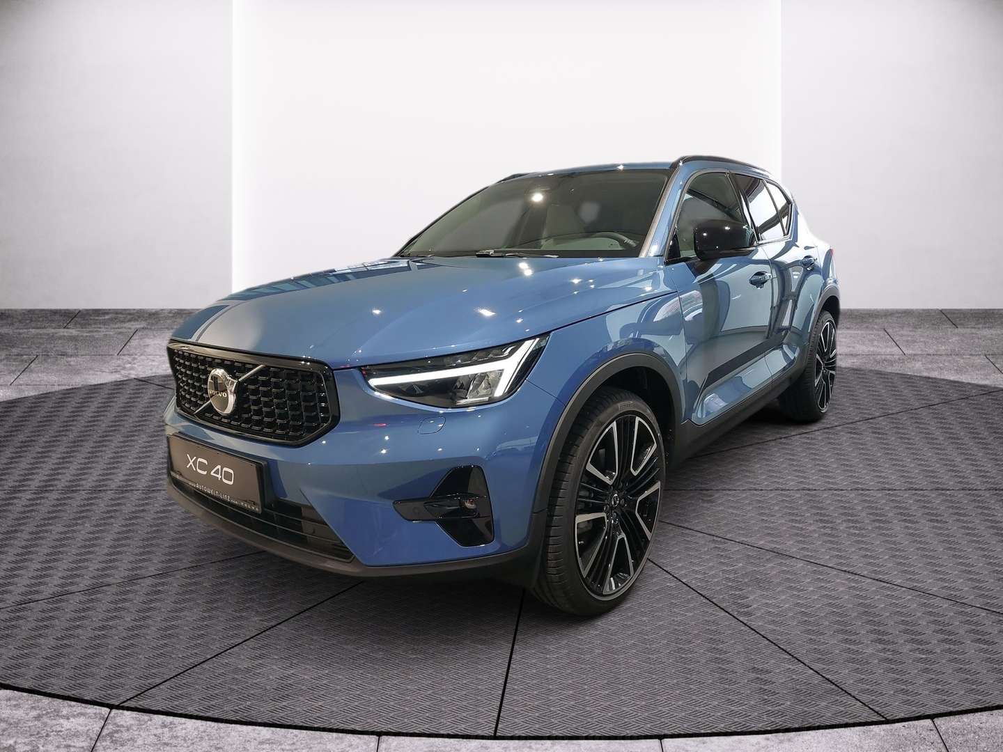 Volvo XC40 B3 Ultimate - 2024 - Joinsteer - #1