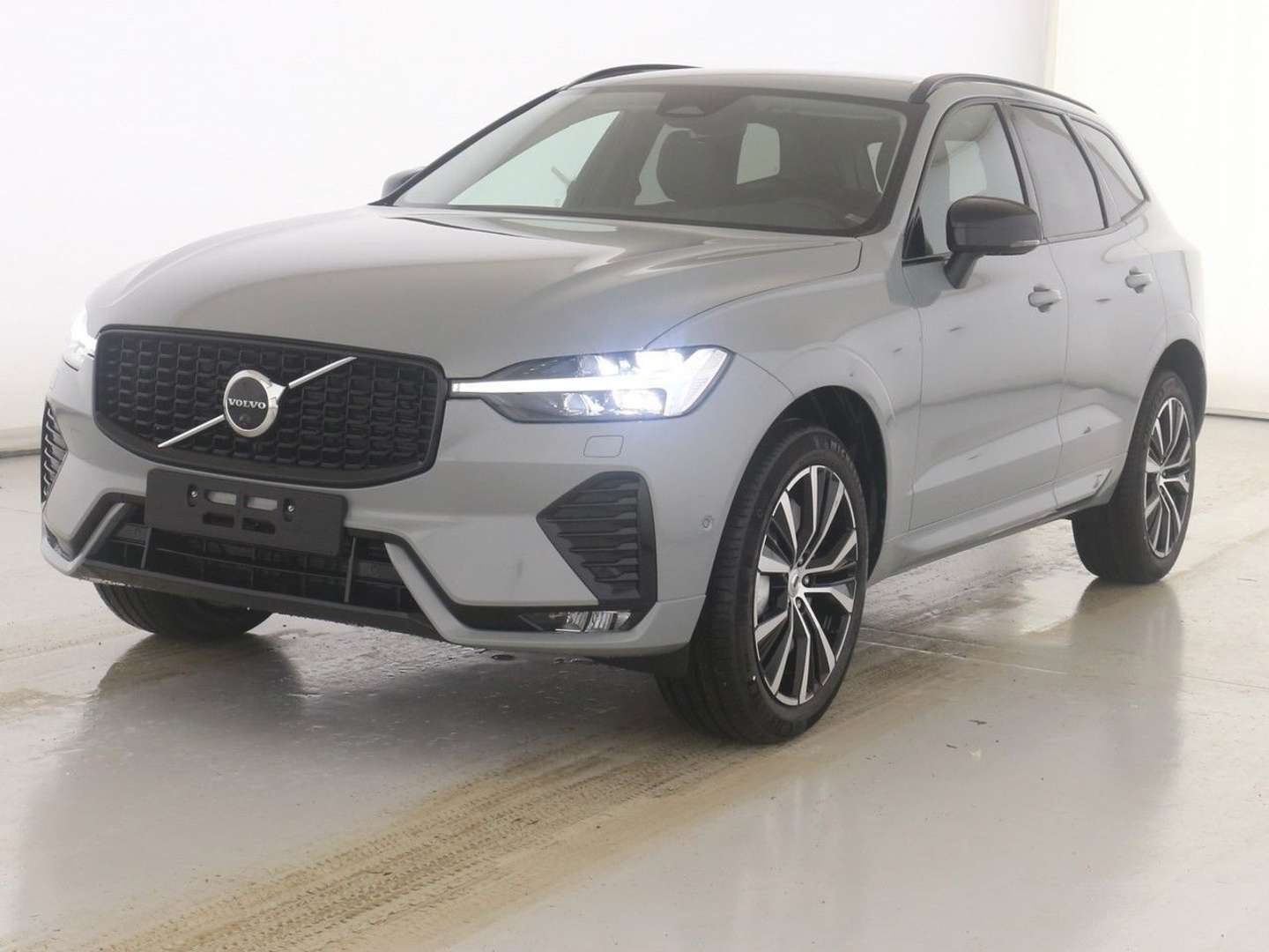 Volvo XC60 Plus AWD - 2024 - Joinsteer
