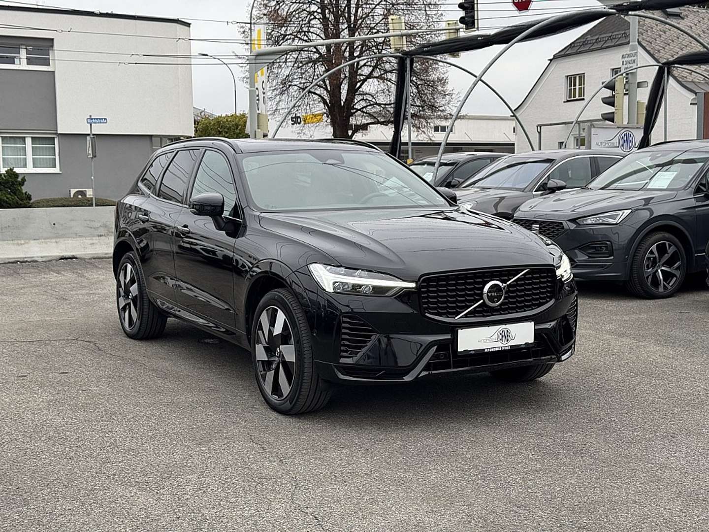 Volvo XC60 Plus T6 AWD Recharge PHEV - 2023 - Joinsteer - #1