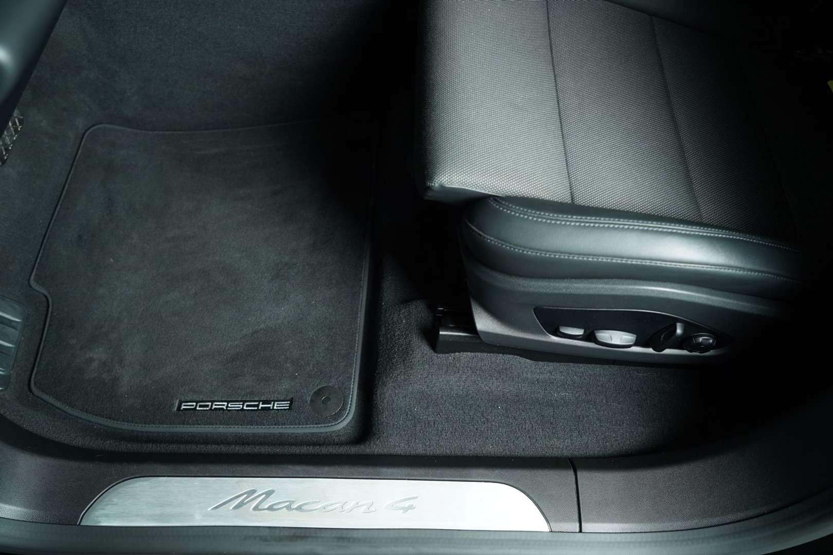 Porsche Macan I Base - 2025 - Joinsteer - #25