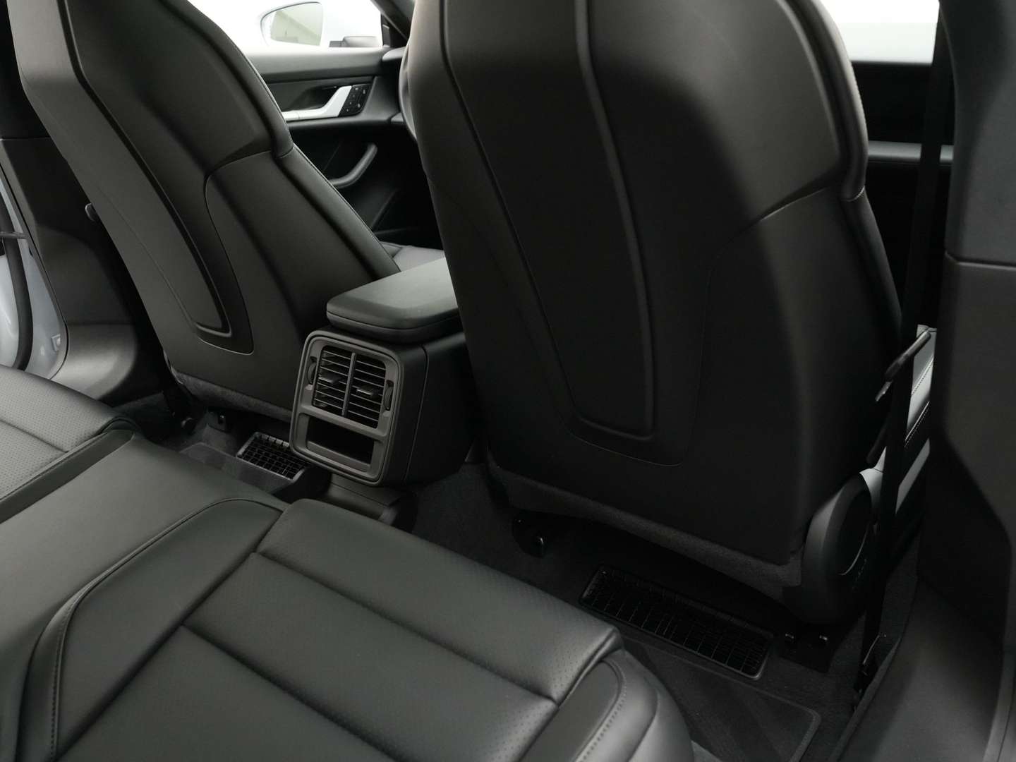 Porsche Taycan Cross Turismo - 2024 - Joinsteer - #46