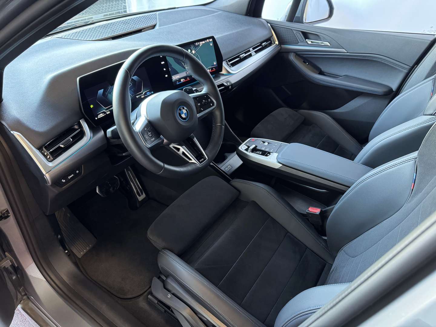 BMW Série 2 Active Tourer 230e XDrive - 2024 - Joinsteer - #4