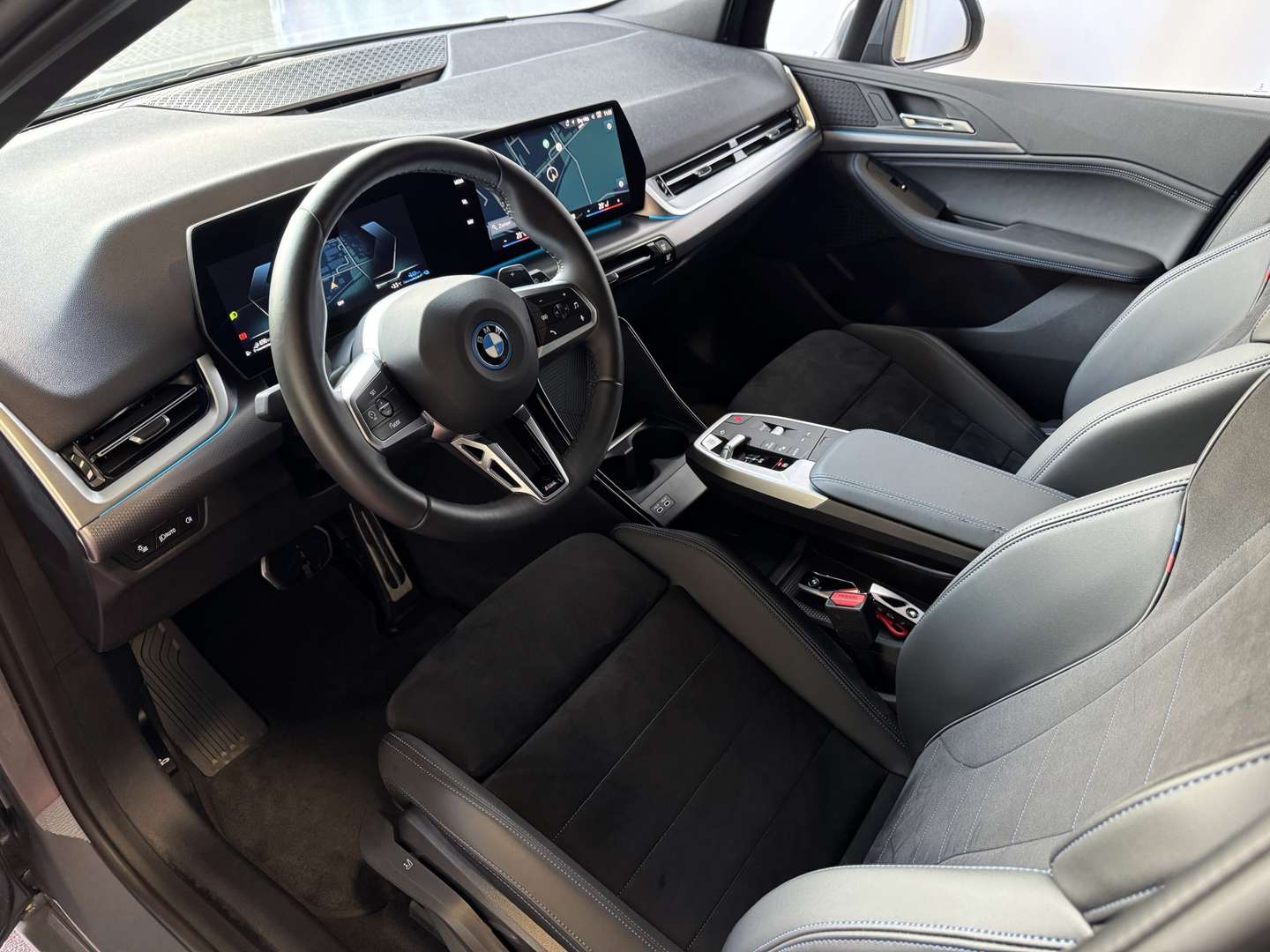 BMW Série 2 Active Tourer 230e XDrive - 2024 - Joinsteer - #4