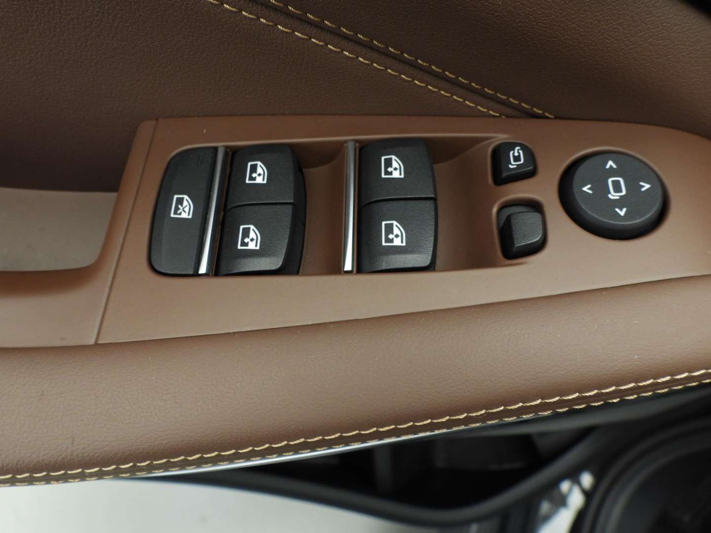 BMW X5 M Sport XDrive50e - 2024 - Joinsteer - #24