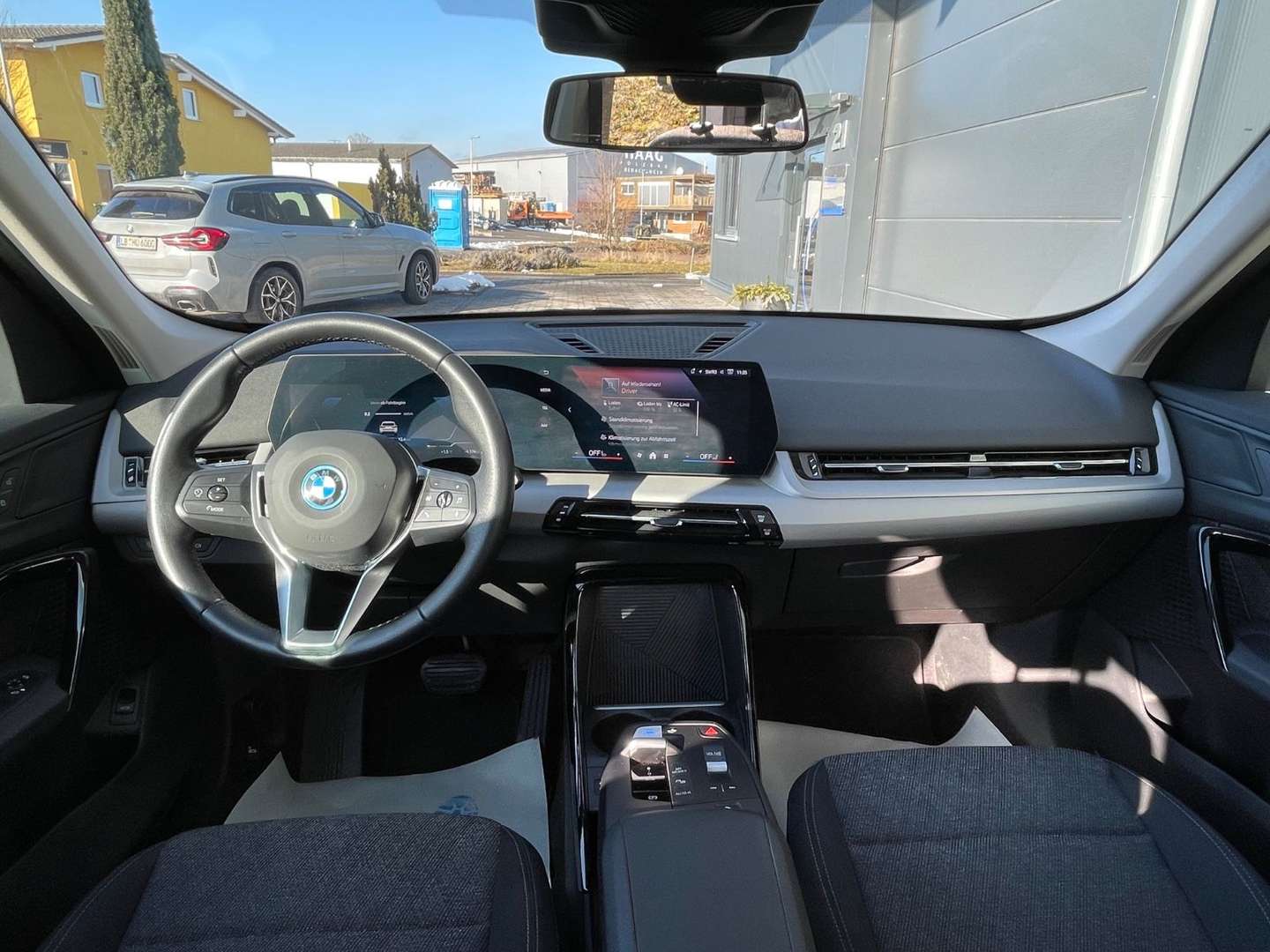 BMW IX1 20 EDrive - 2024 - Joinsteer - #12