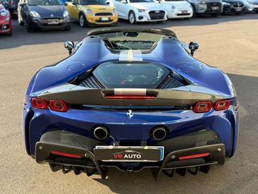 Ferrari SF90 Spider — photo 5
