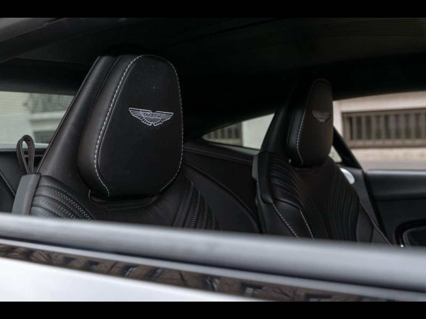 Aston Martin DB11 V12 5.2 640ch AMR - 2020 - Joinsteer - #4