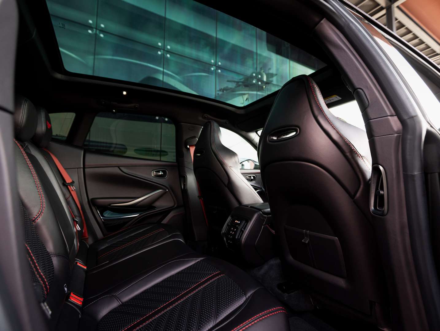 Aston Martin DBX 707 V8 BITURBO - 2022 - Joinsteer - #7