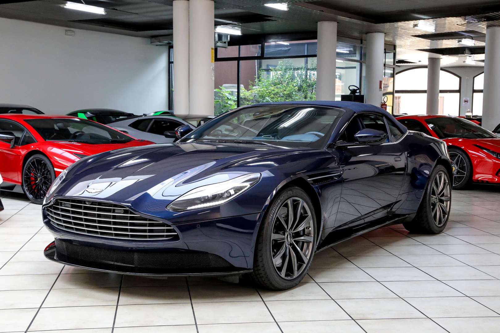 Aston Martin DB11 Volante 2+2 - 2020 - Joinsteer - #2