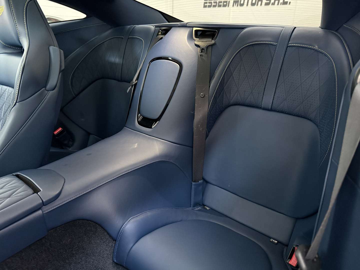 Aston Martin DB12 Coupé 4.0 V8 Auto - 2025 - Joinsteer - #14