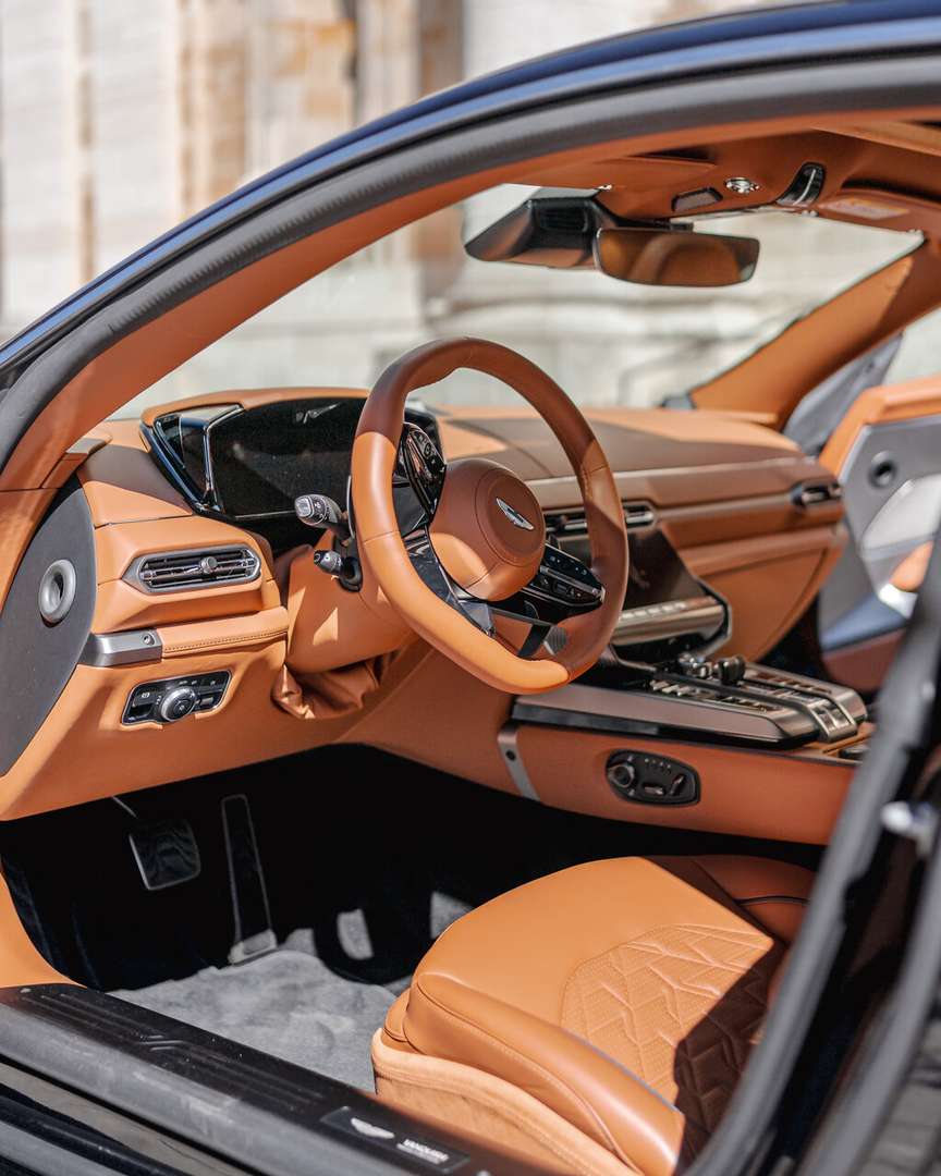 Aston Martin Vanquish Coupé - 2025 - Joinsteer - #10