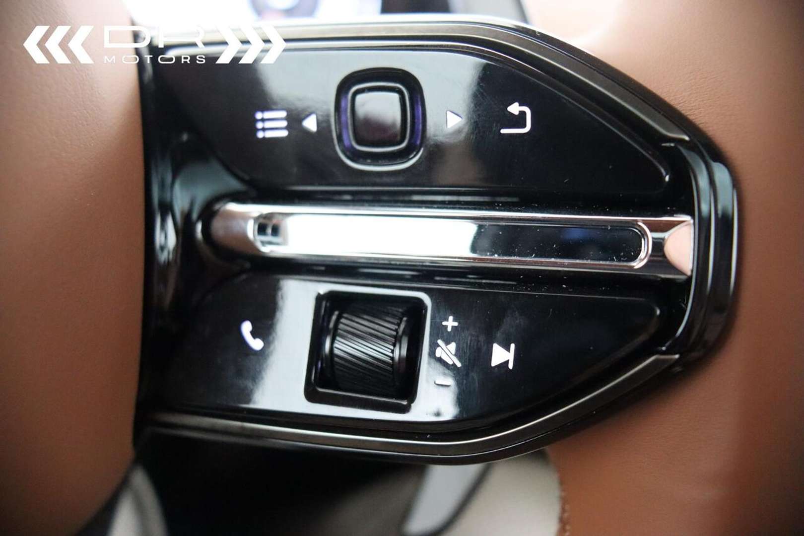 Aston Martin Vanquish Coupé - 2025 - Joinsteer - #48