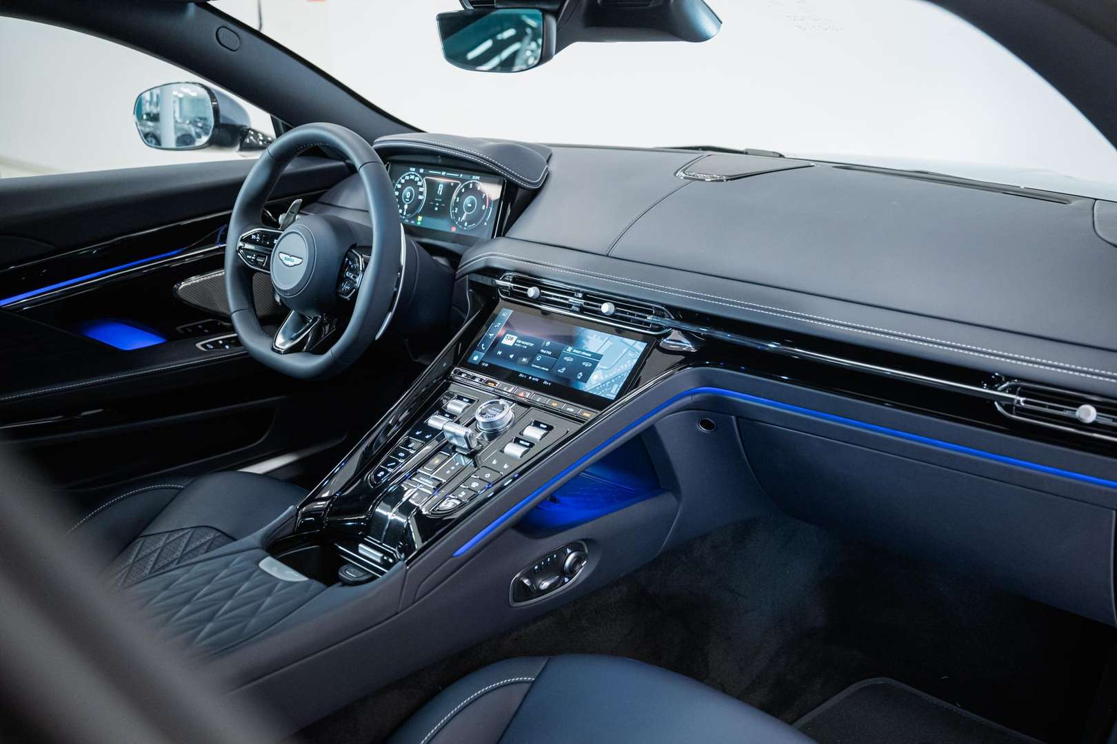 Aston Martin DB12 Coupé - 2026 - Joinsteer - #38