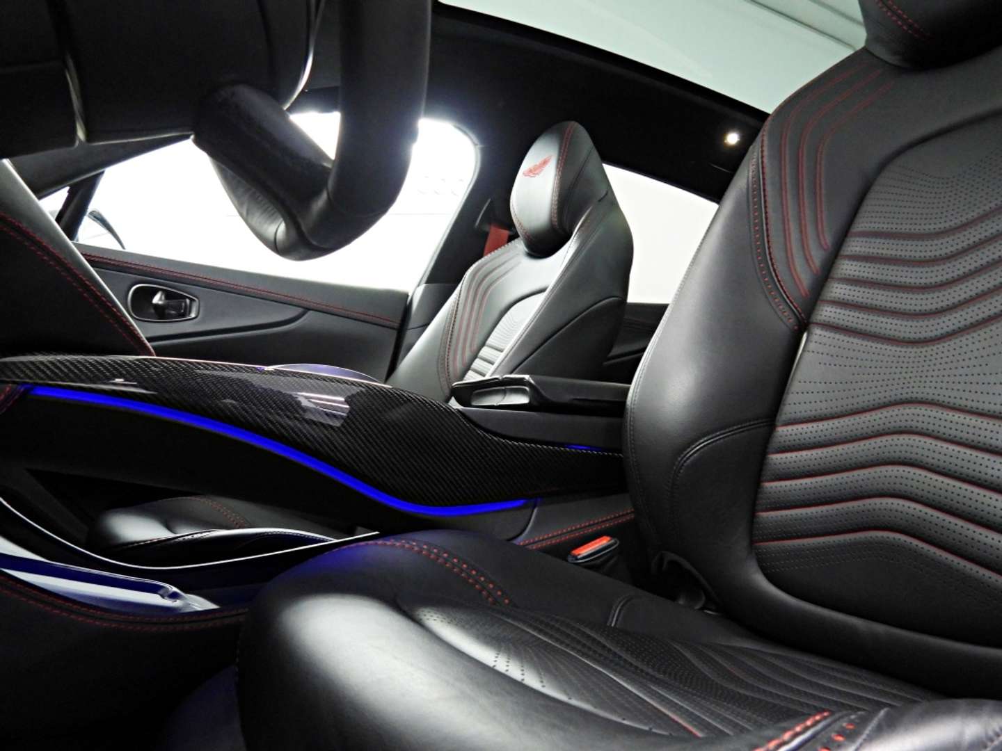 Aston Martin DBX 4.0 AWD - 2021 - Joinsteer - #22