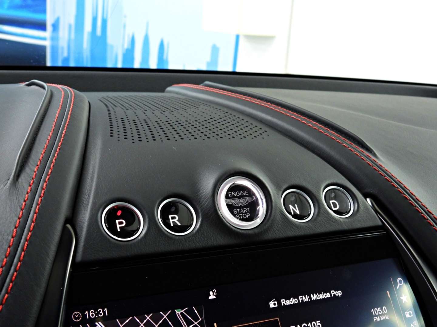 Aston Martin DBX 4.0 AWD - 2021 - Joinsteer - #25