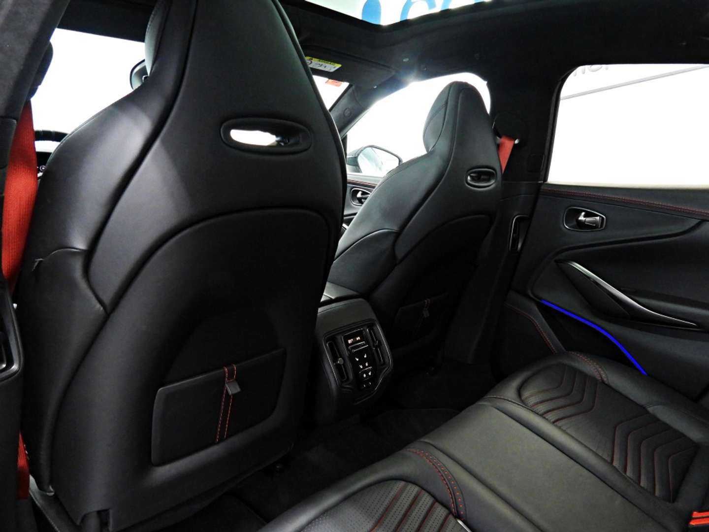 Aston Martin DBX 4.0 AWD - 2021 - Joinsteer - #27