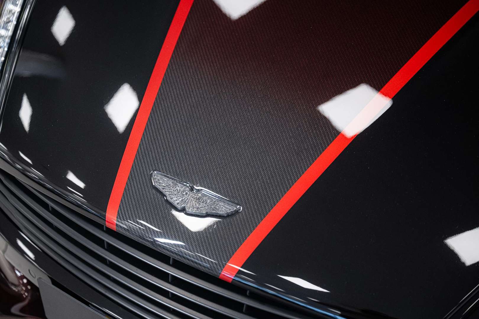 Aston Martin Vanquish Volante Non Identifiée - 2015 - Joinsteer - #13