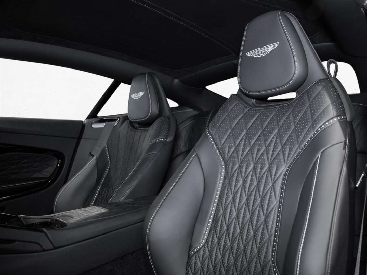 Aston Martin DB12 Coupé AUT - 2025 - Joinsteer - #10