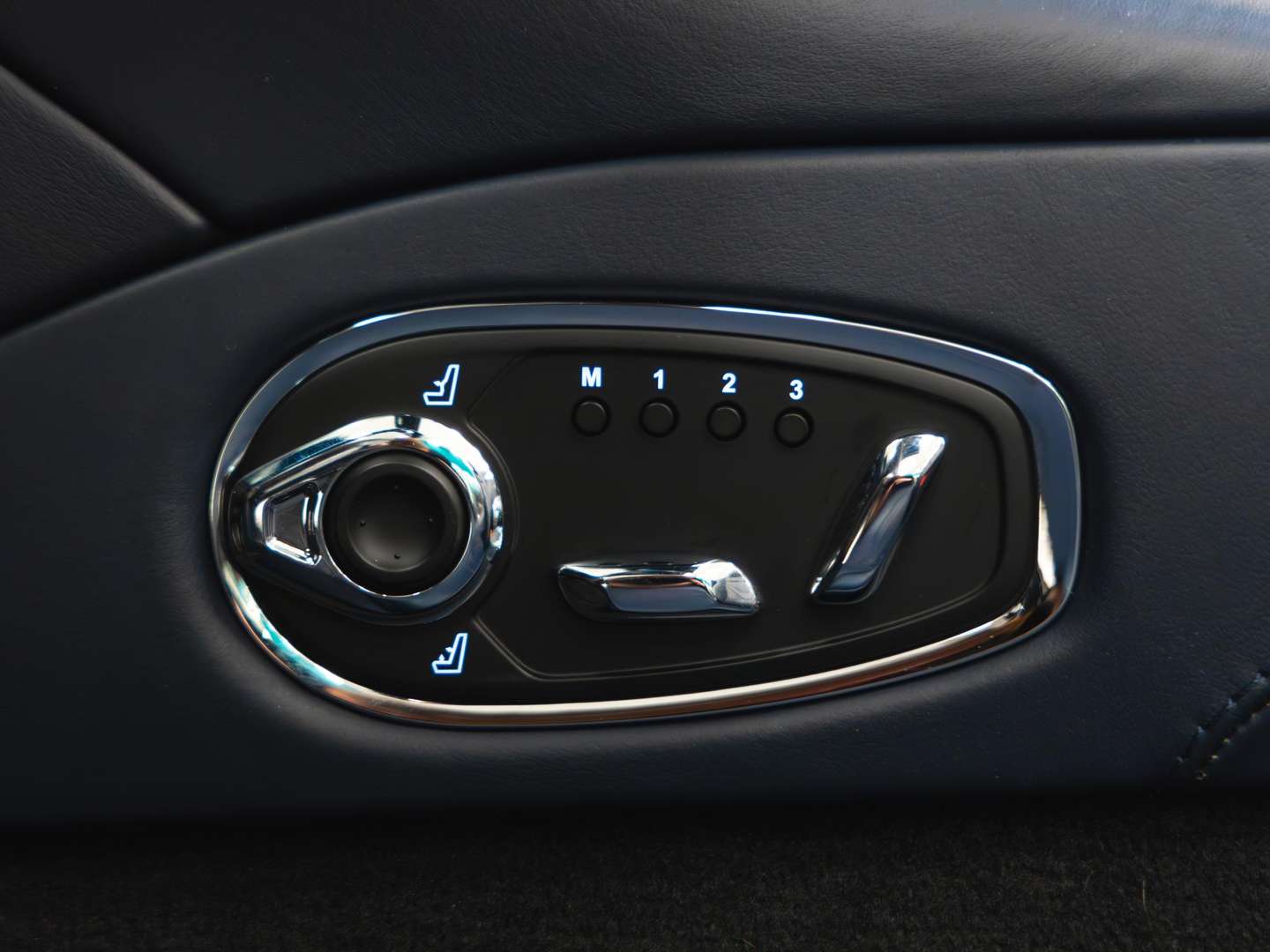 Aston Martin DBS Volante Superleggera - 2020 - Joinsteer - #31