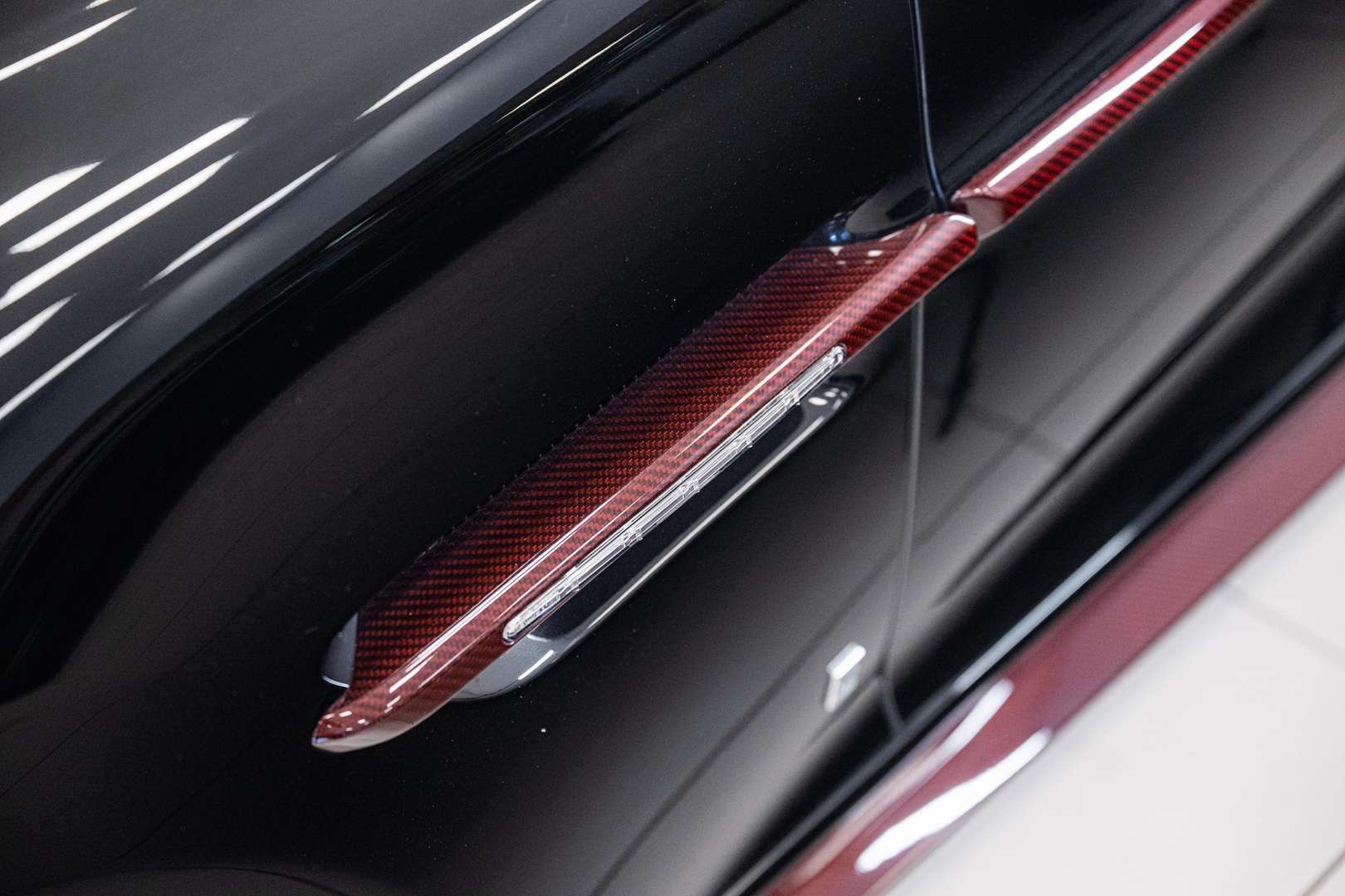 Aston Martin Vanquish Volante Non Identifiée - 2015 - Joinsteer - #31