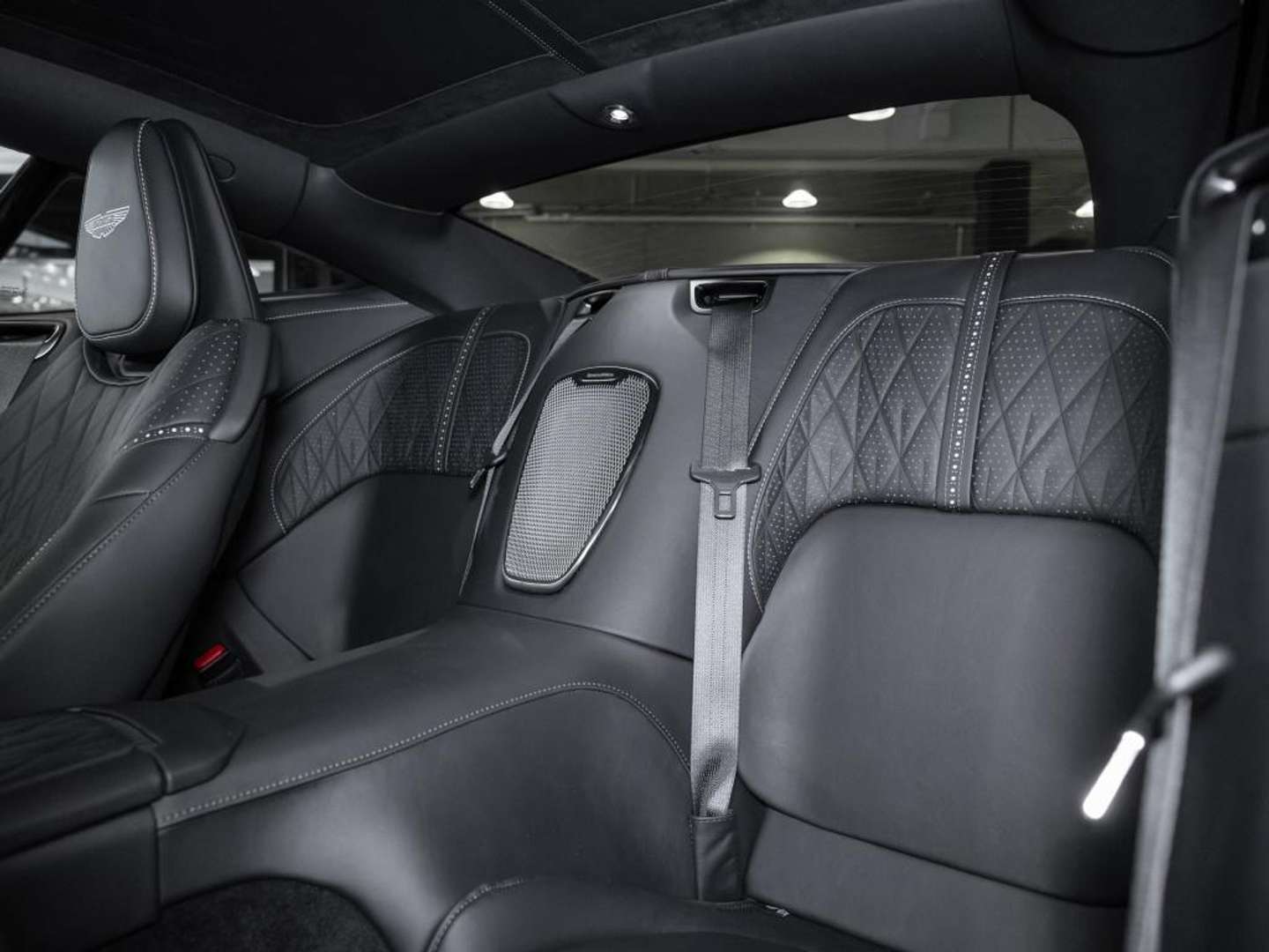 Aston Martin DB12 Coupé AUT - 2025 - Joinsteer - #14