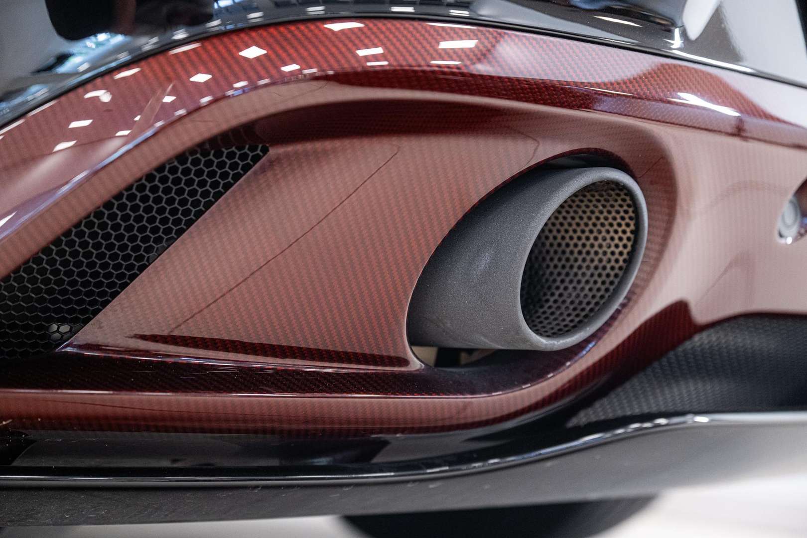 Aston Martin Vanquish Volante Non Identifiée - 2015 - Joinsteer - #34