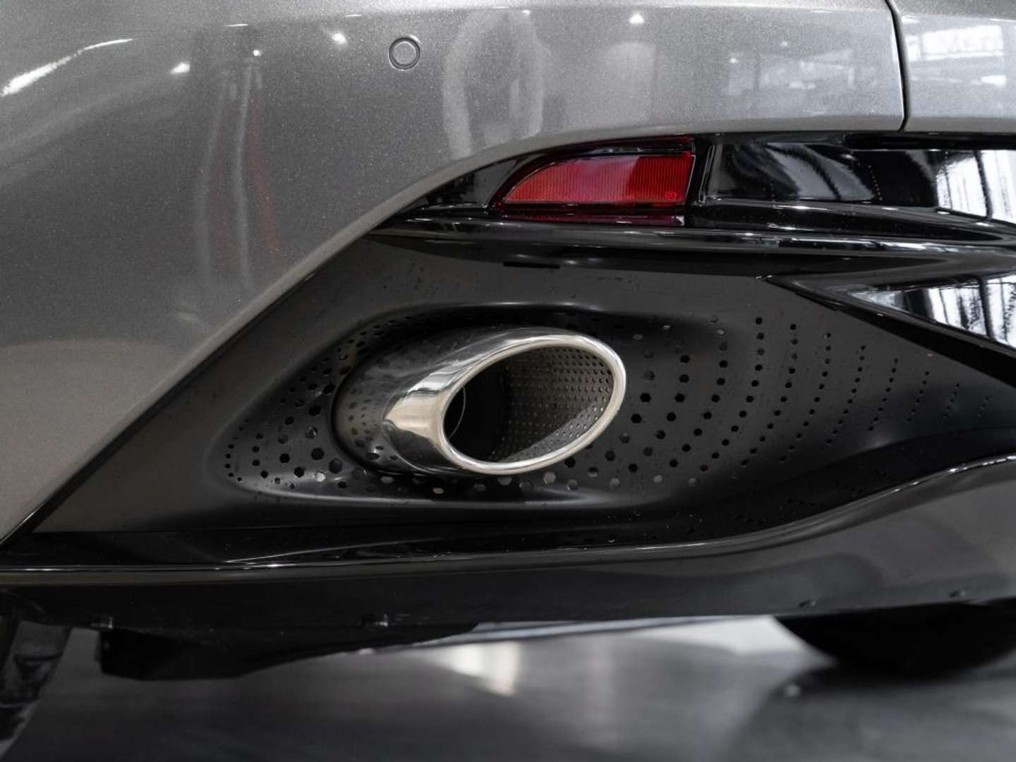 Aston Martin DB12 Coupé AUT - 2025 - Joinsteer - #18