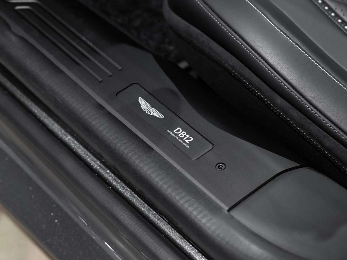 Aston Martin DB12 Coupé AUT - 2025 - Joinsteer - #19