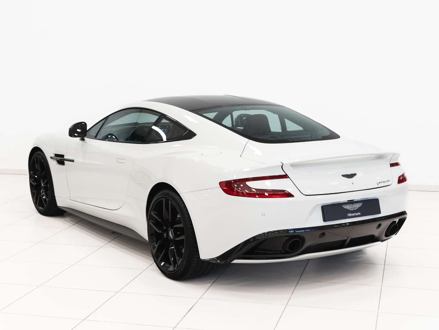 Aston Martin Vanquish Coupé Carbon White Edition - 2015 - Joinsteer - #3