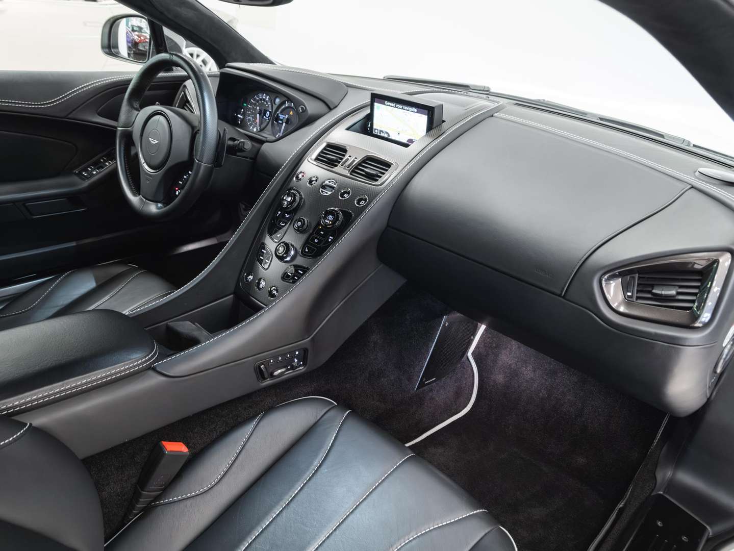 Aston Martin Vanquish Coupé Carbon White Edition - 2015 - Joinsteer - #29