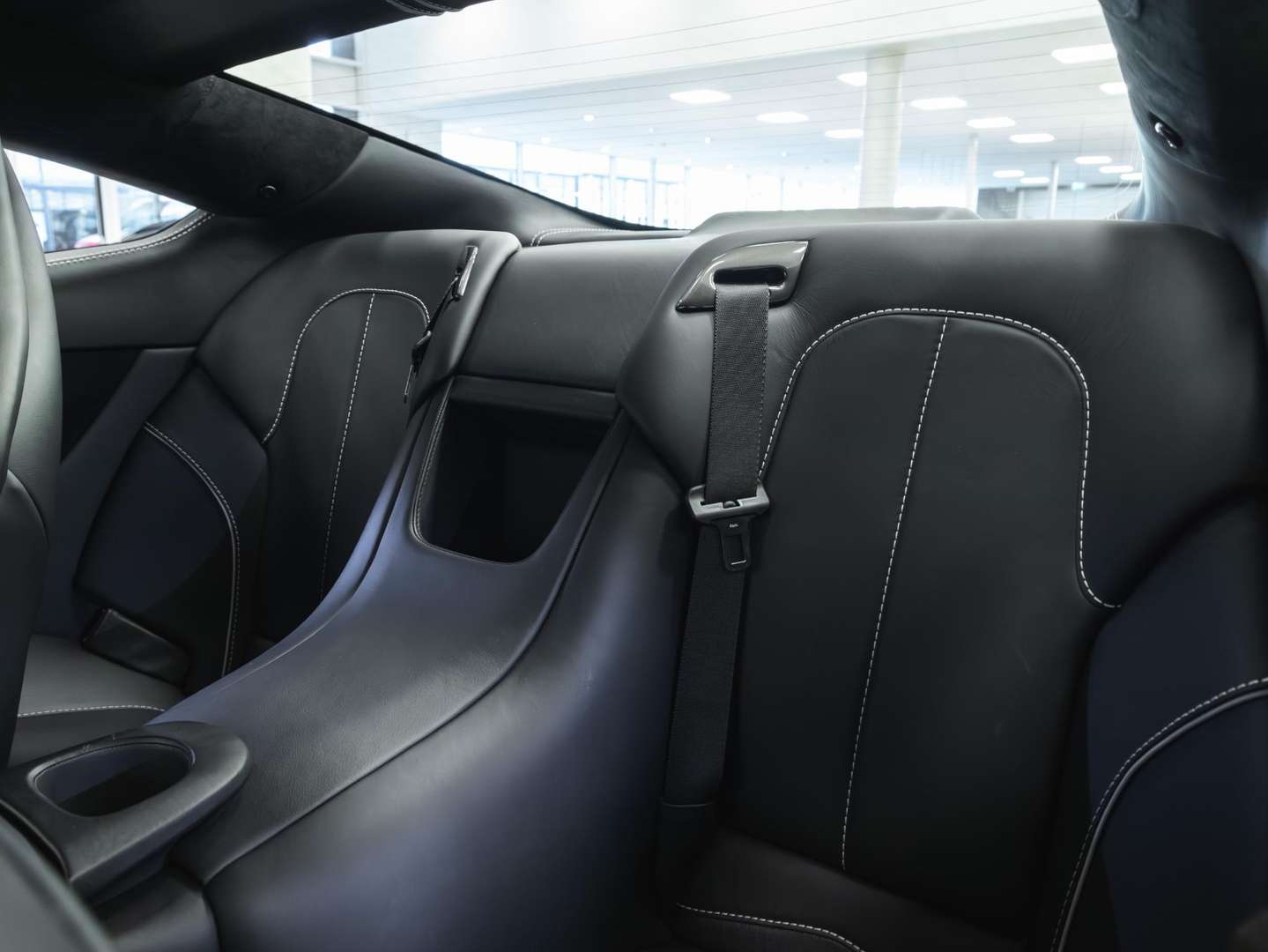 Aston Martin Vanquish Coupé Carbon White Edition - 2015 - Joinsteer - #30