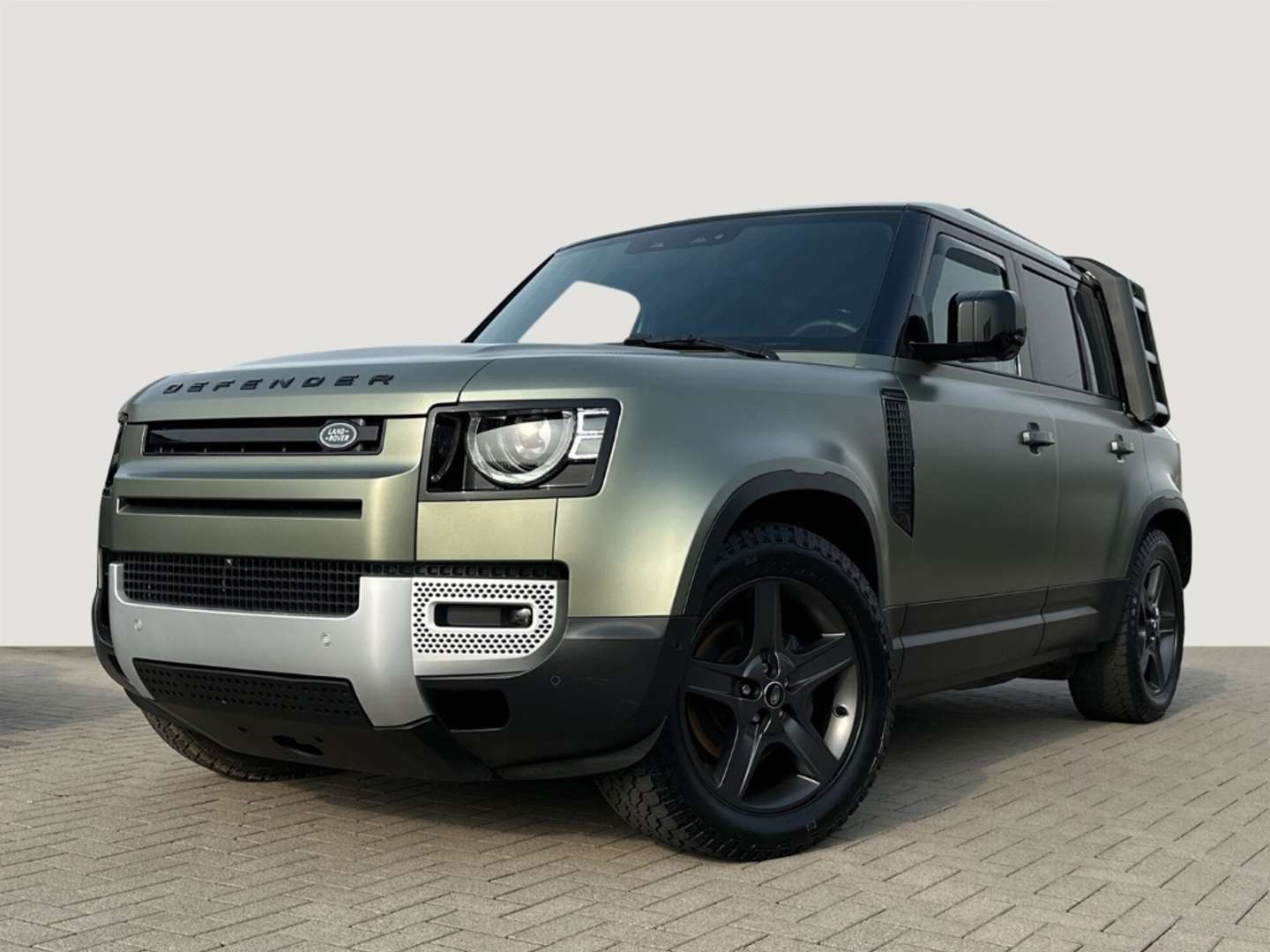 Land Rover Defender Hard Top SE 3.0 D250 - 2023 - Joinsteer