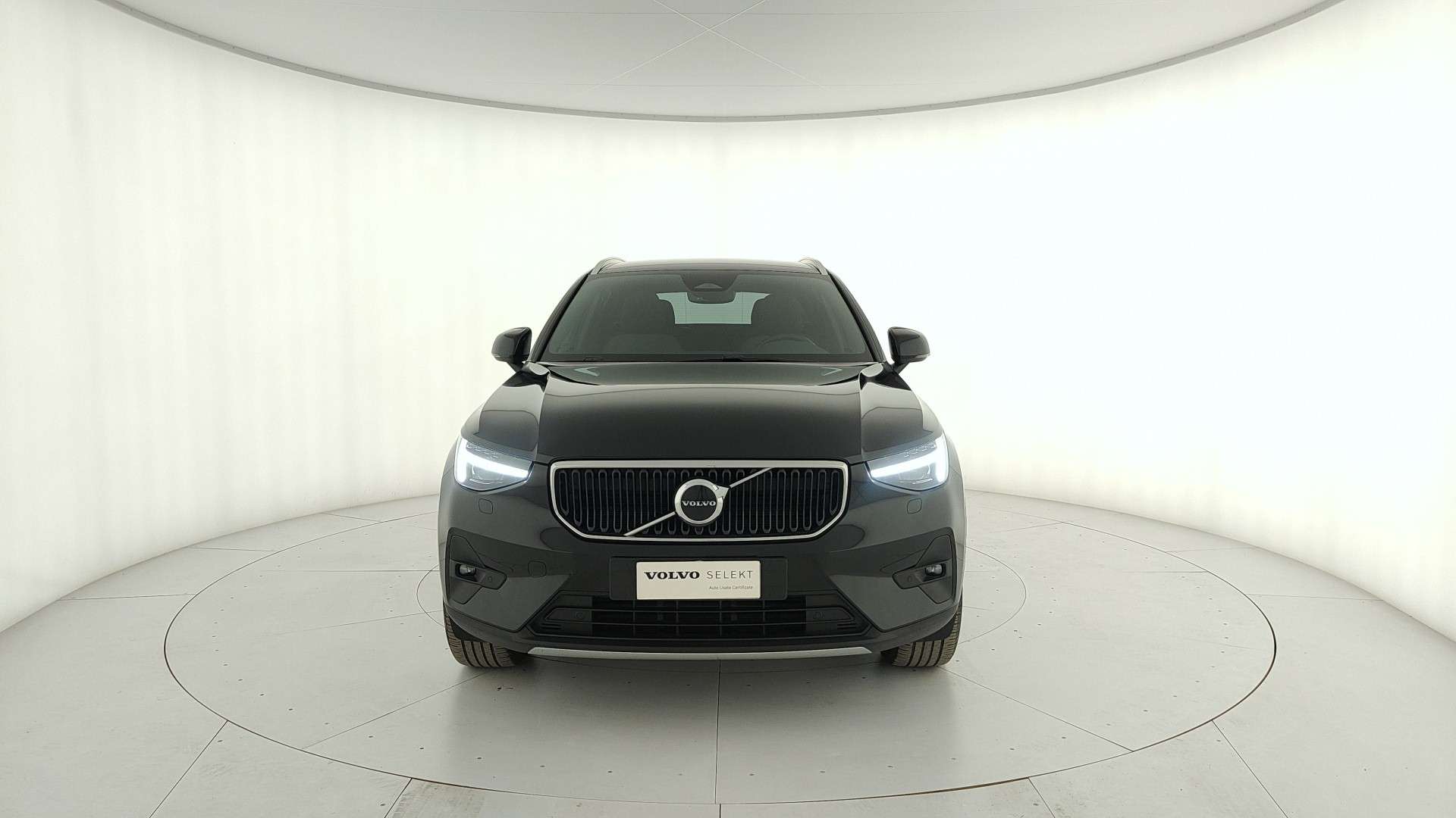 Volvo XC40 B3 Core - 2025 - Joinsteer - #2