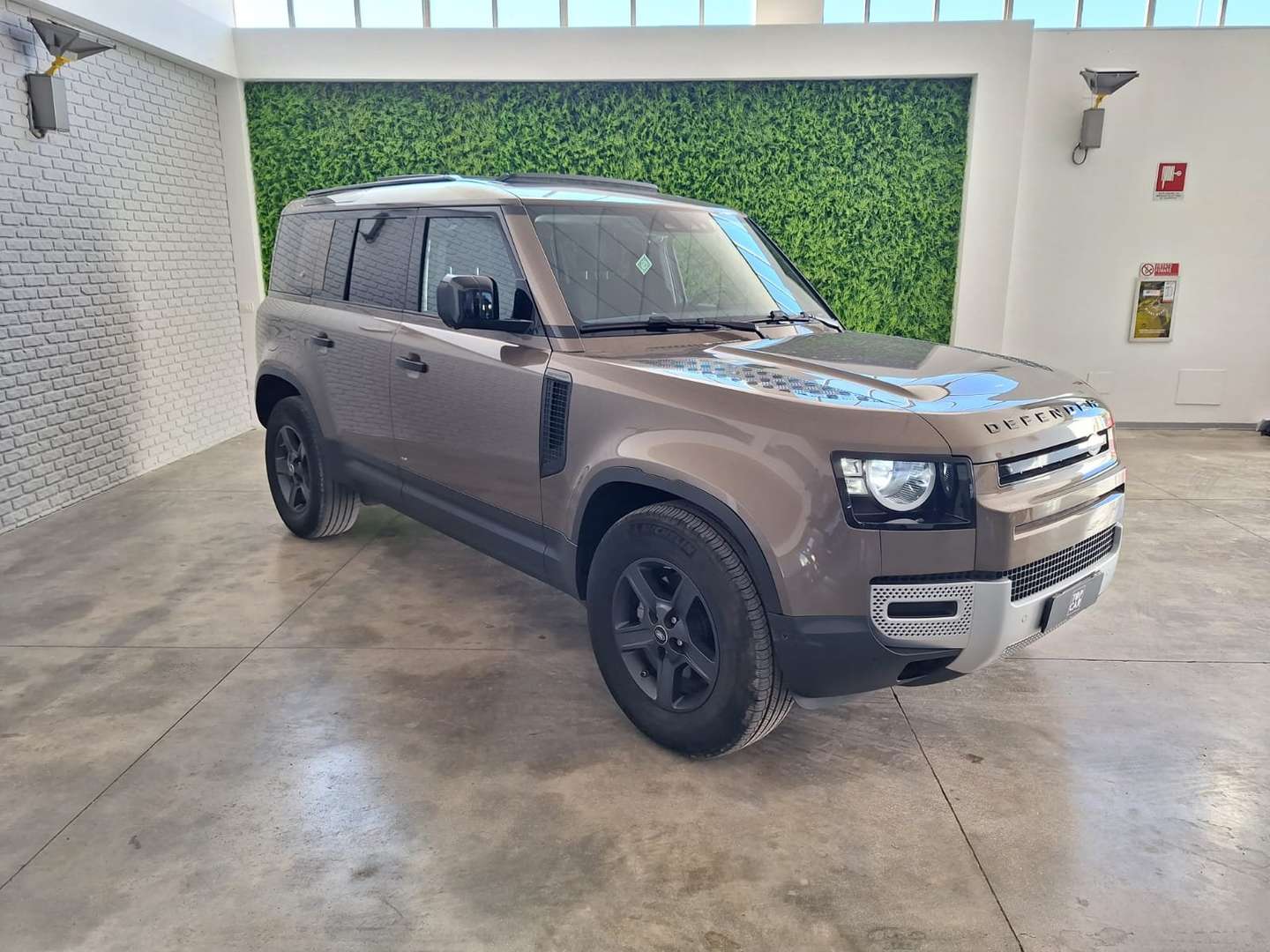 Land Rover Defender SD4 AWD - 2020 - Joinsteer
