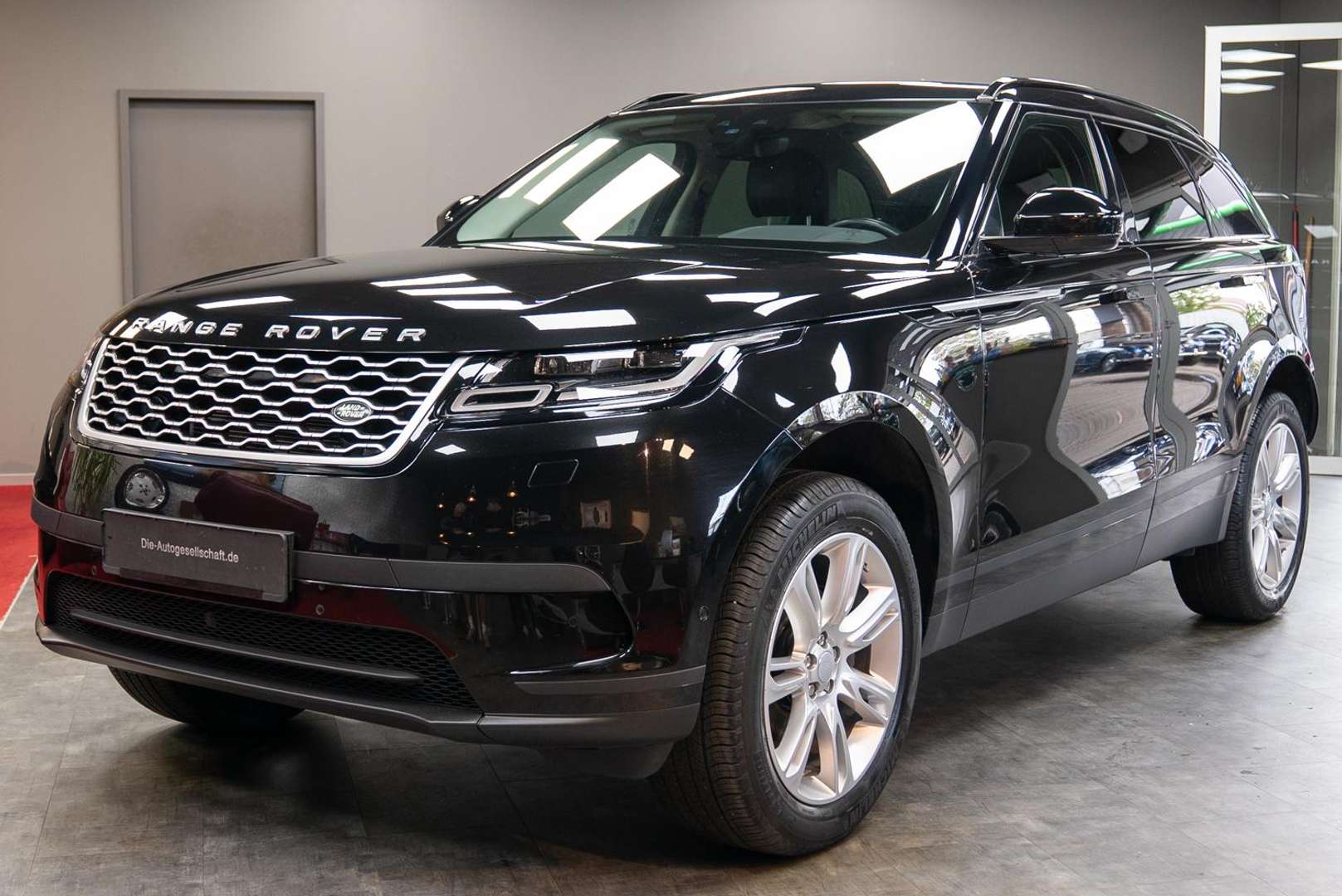 Land Rover Range Rover Velar SE - 2017 - Joinsteer