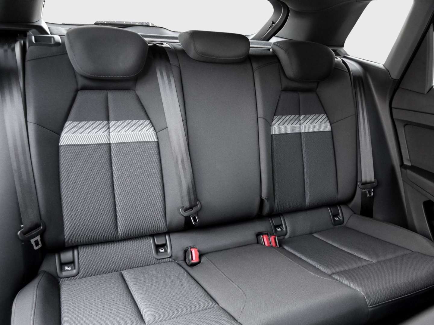 Audi 40 E-tron - 2022 - Joinsteer - #4