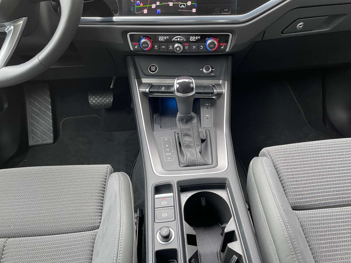 Audi Q3 S Line 35 TDI - 2025 - Joinsteer - #5