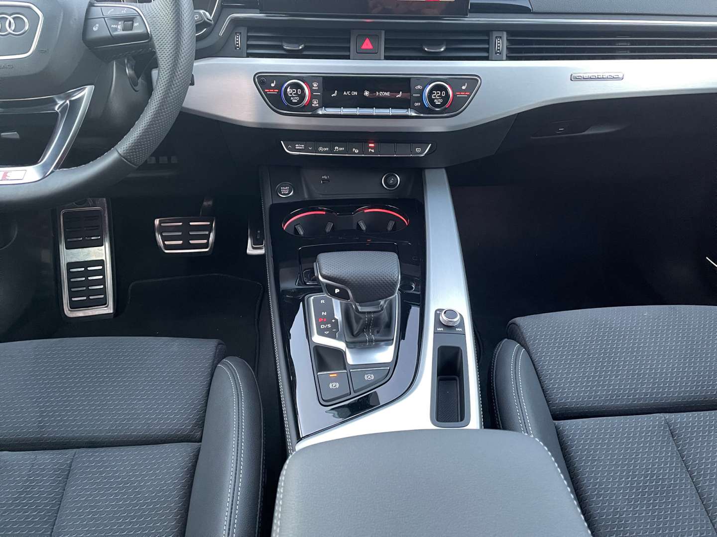 Audi A4 S Line 45 TFSI - 2025 - Joinsteer - #5