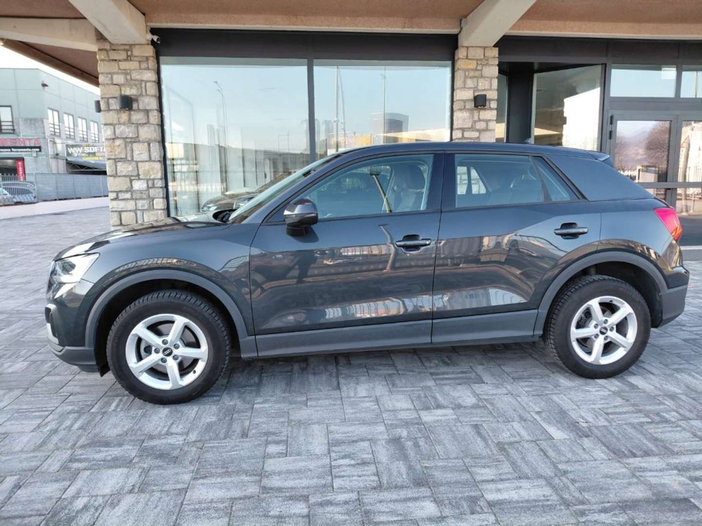 Audi Q2 Business 35 TFSI - 2021 - Joinsteer - #2